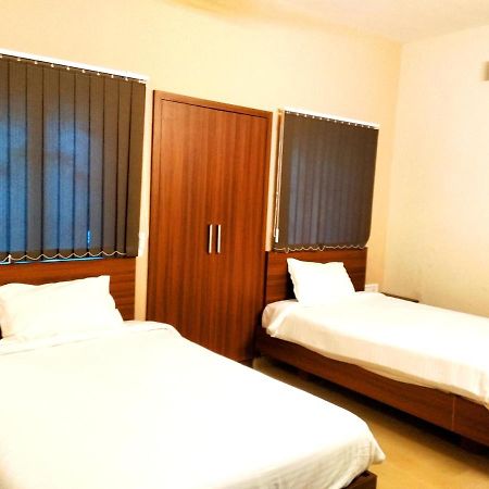 Hotel Aspire Kochi Exterior foto