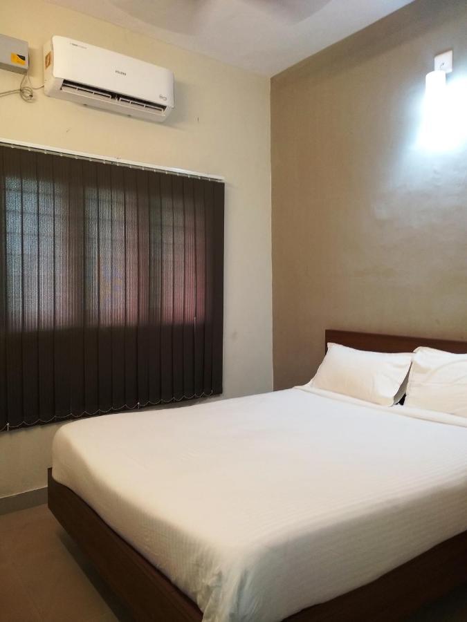 Hotel Aspire Kochi Exterior foto